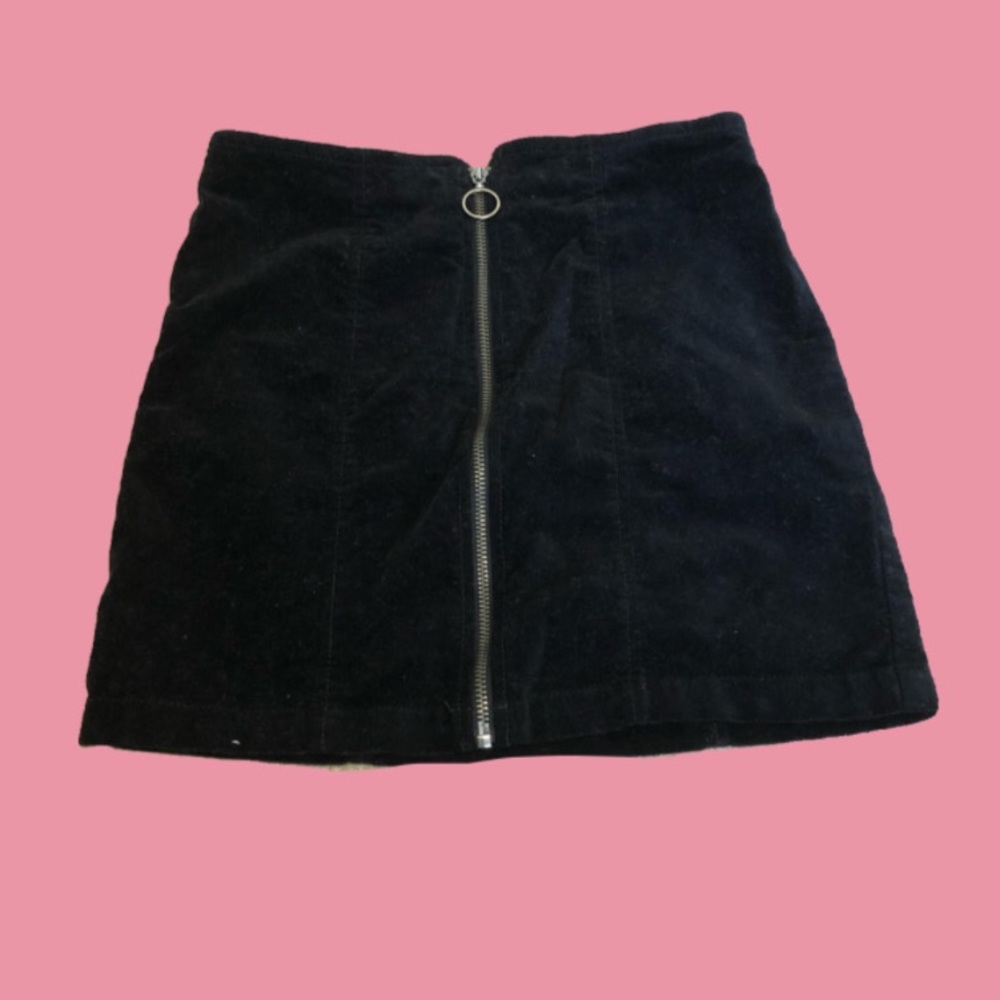 Velvet black zip up skirt